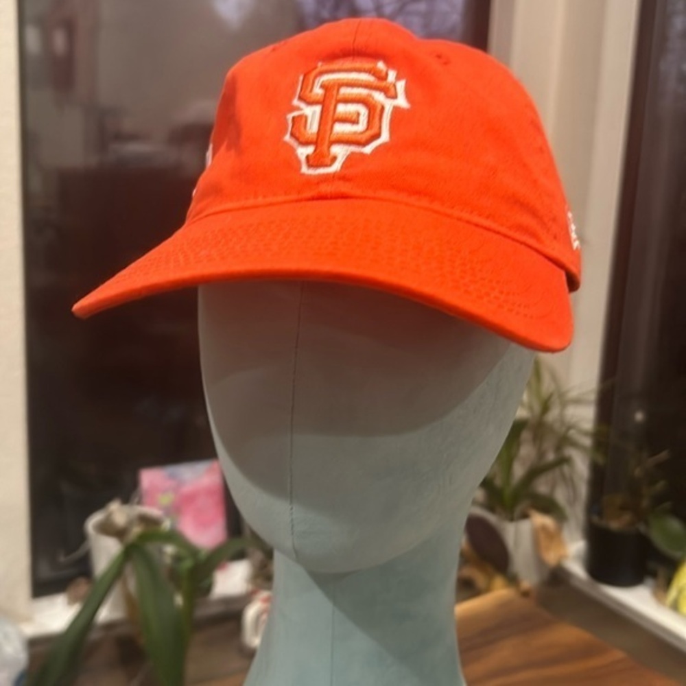 San Francisco Giants Baseball Hat !!